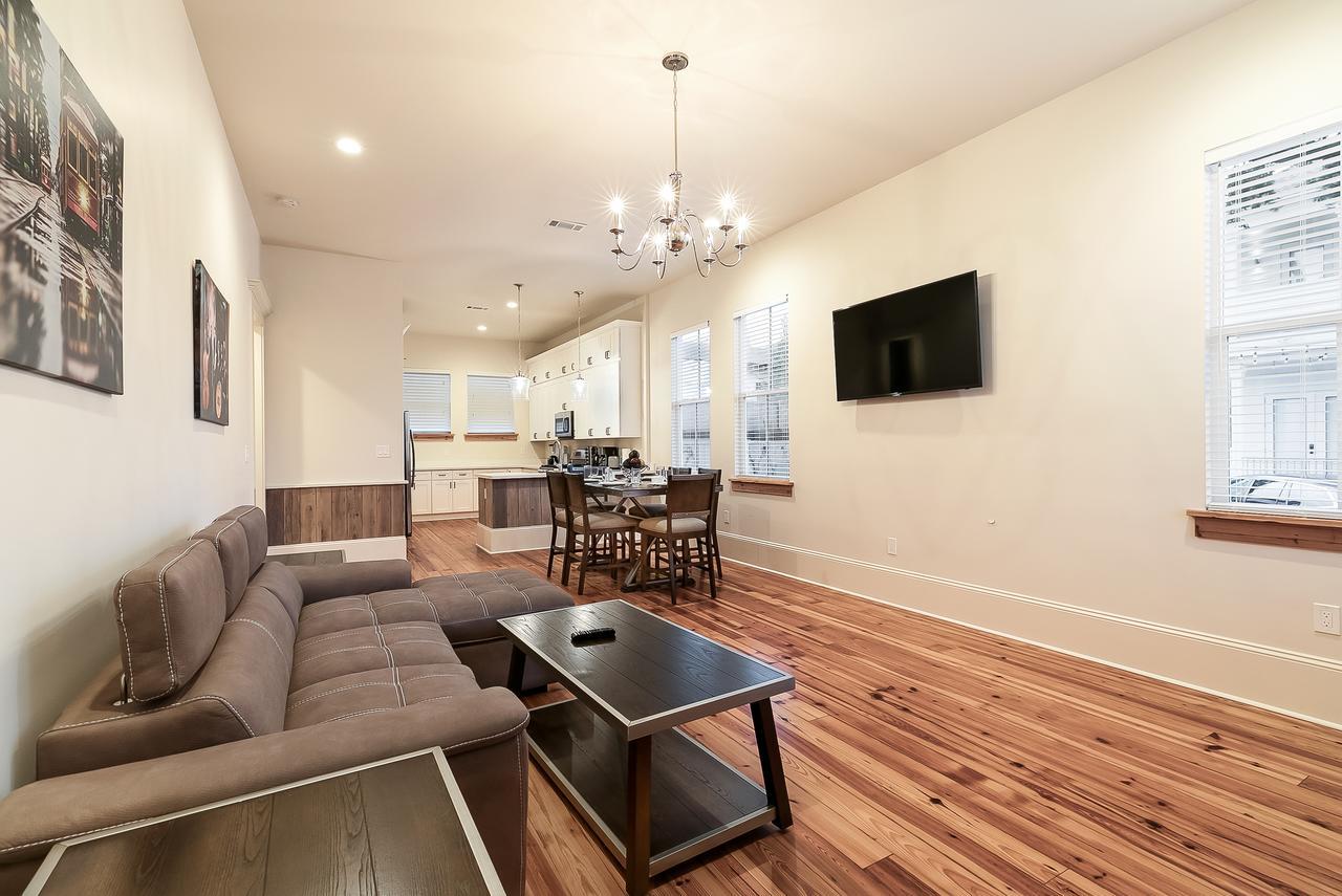 Hosteeva 3 Bedroom Cottage Close To St Charles 5 M Ride To Fq New Orleans Dış mekan fotoğraf